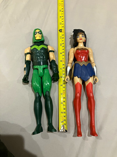Green arrow wonder - &,